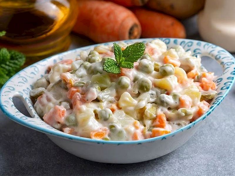 Makarna Salatasına Mayonez Yerine Ne Kullanılır?