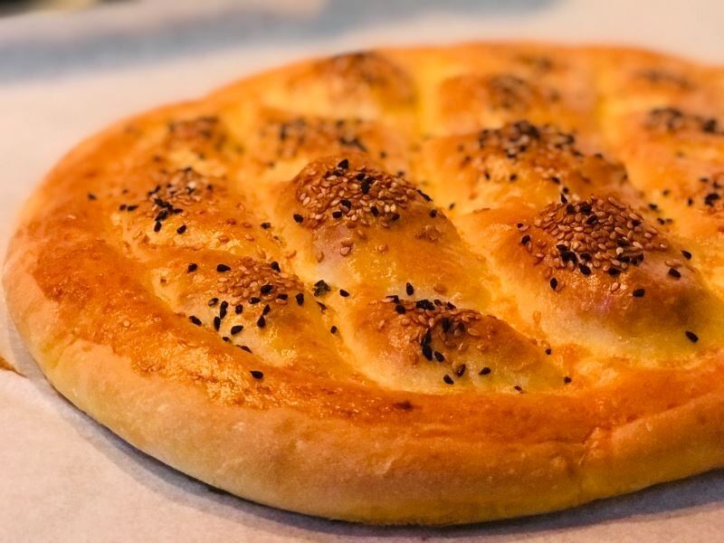 Neden Ramazan Pidesini Sıcakken Yememeliyiz?