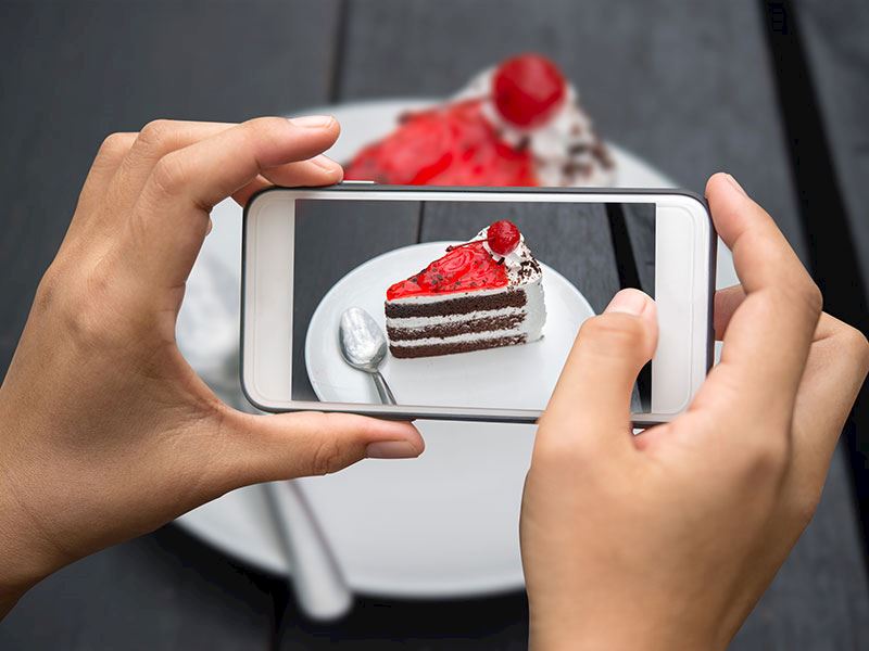  Sosyal medya için yemek fotoğrafı çekme tüyoları