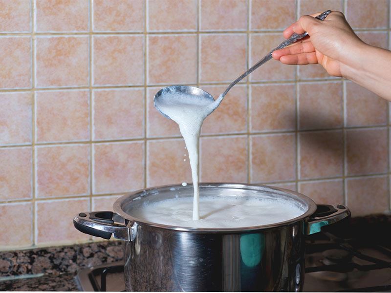 Sütün Mayalanmaya Hazır Olduğunu Nasıl Anlarız?