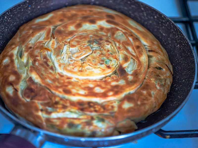 Tava Böreğinin Sırrı Sosunda Saklıymış