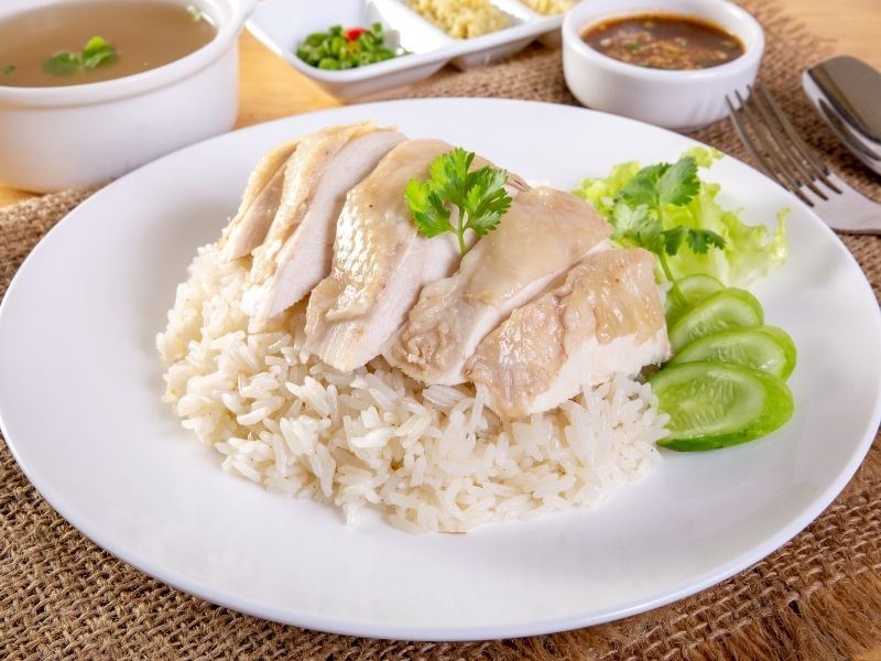 Tavuklu Pilavın Yanına Ne Gider: 11 Tamamlayıcı Tarif