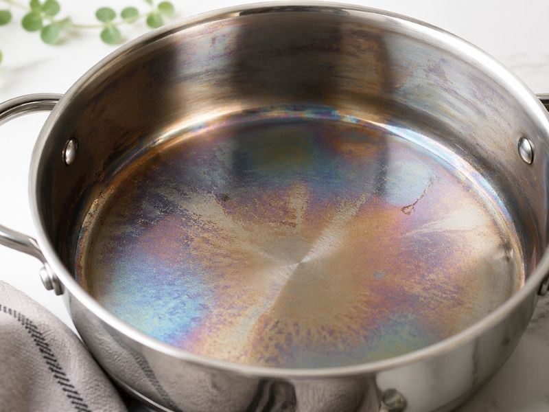 Tenceredeki Renkli Lekelerin Sırrı Meğer Buymuş