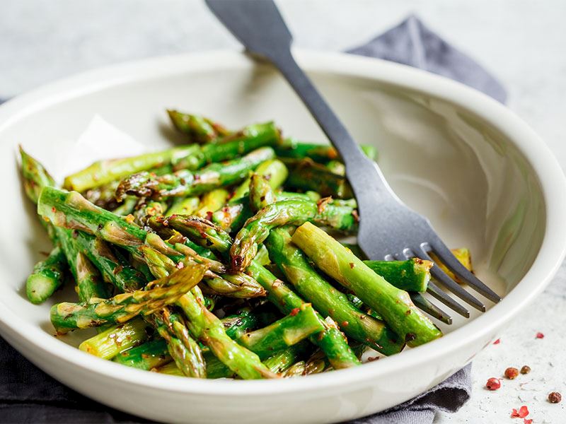 Zeytinyağlı Kuşkonmaz Nasıl Yapılır?