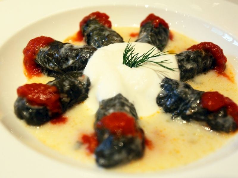 Zeytinyağlı Pazı Dolması Malzemeleri Nelerdir?