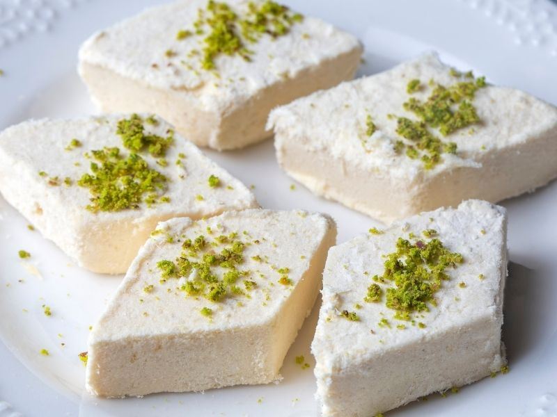 3 Malzemeli Saray Helvası Tarifi