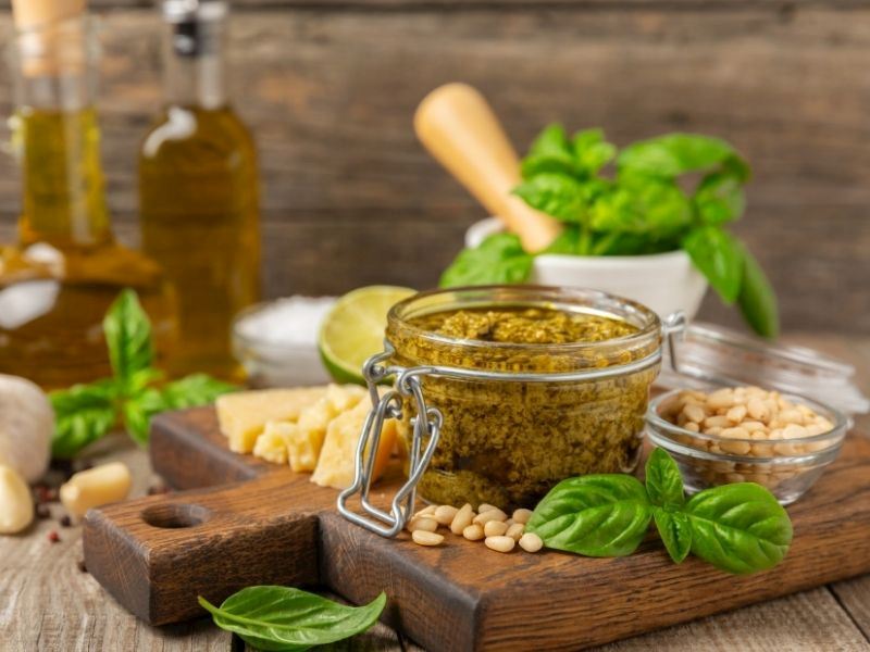 5 Dakikada Pesto Sos