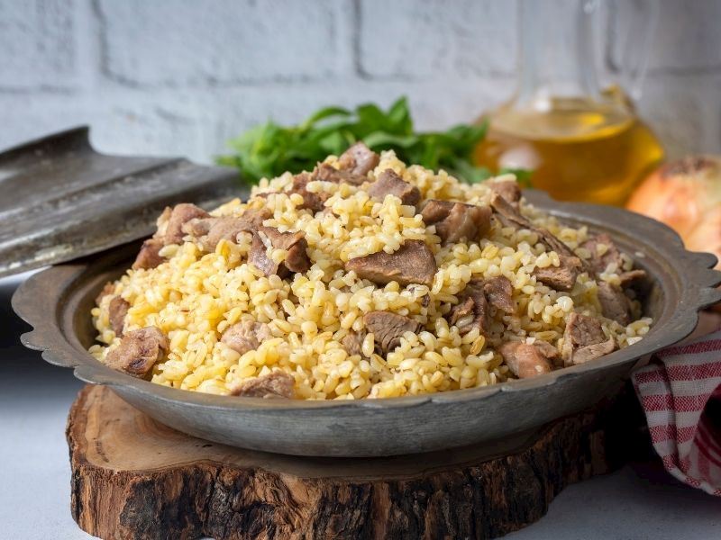 Etli Bulgur Pilavı Tarifi