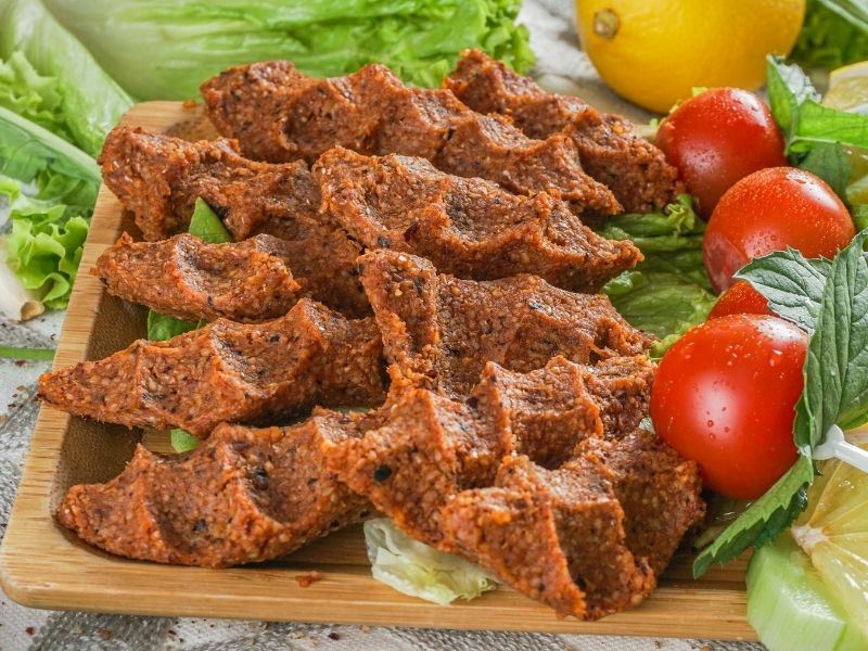 Evde Pratik Çiğ Köfte Tarifi