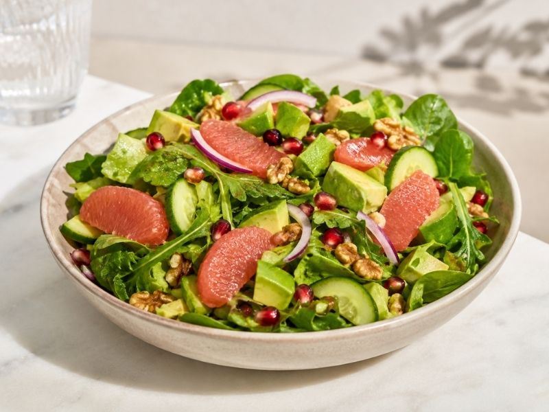 Özel Soslu Greyfurtlu Narlı Salata Tarifi