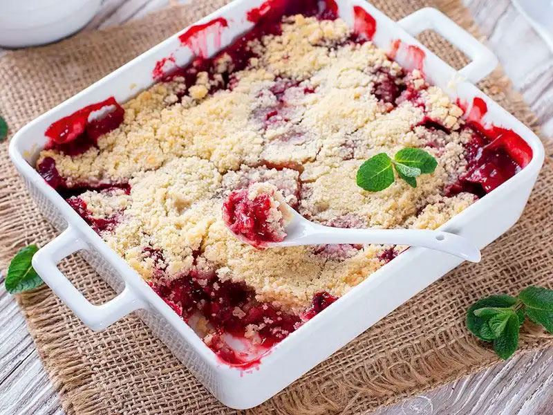 Strawberry Crumble