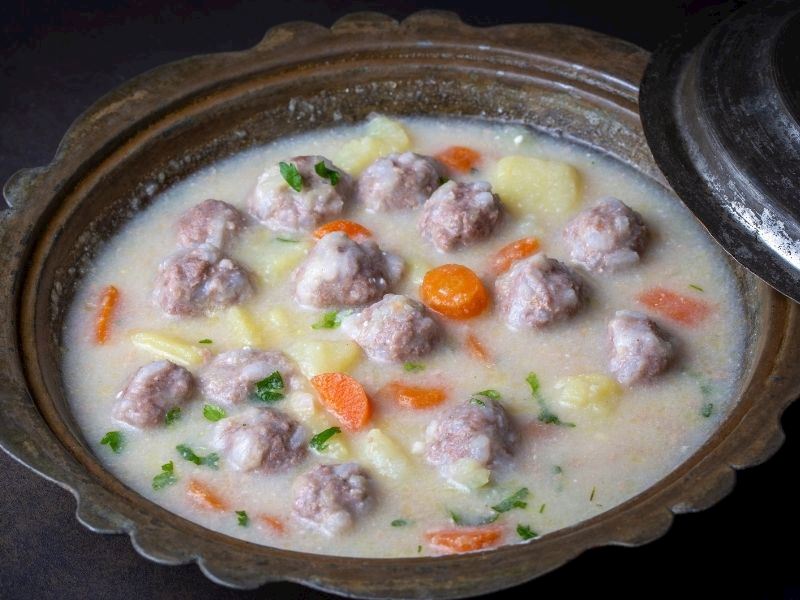 Terbiyeli Sulu Köfte Tarifi