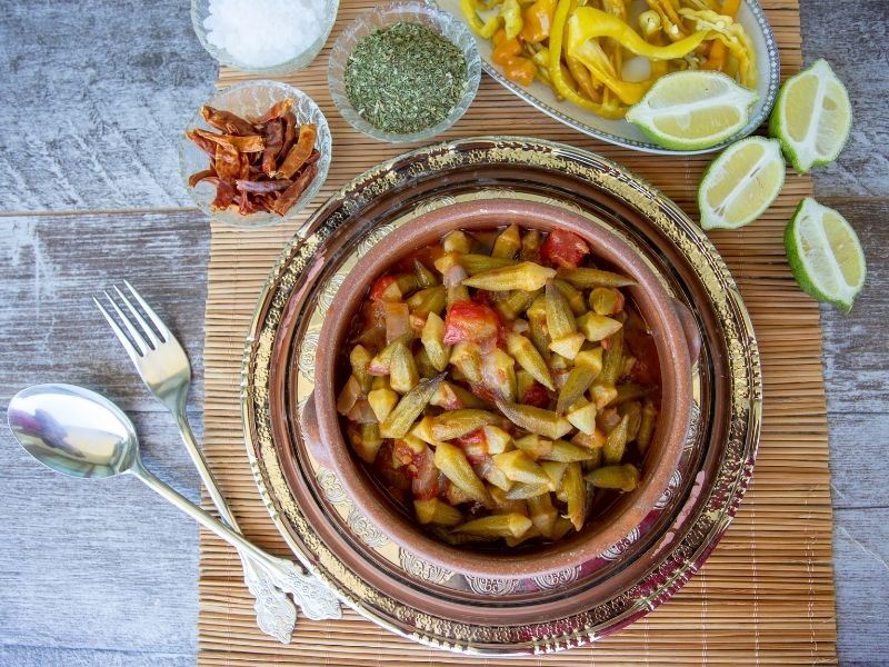 Zeytinyağlı Bamya Tarifi
